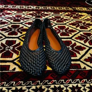 Zara Black Woven Women's Loafers